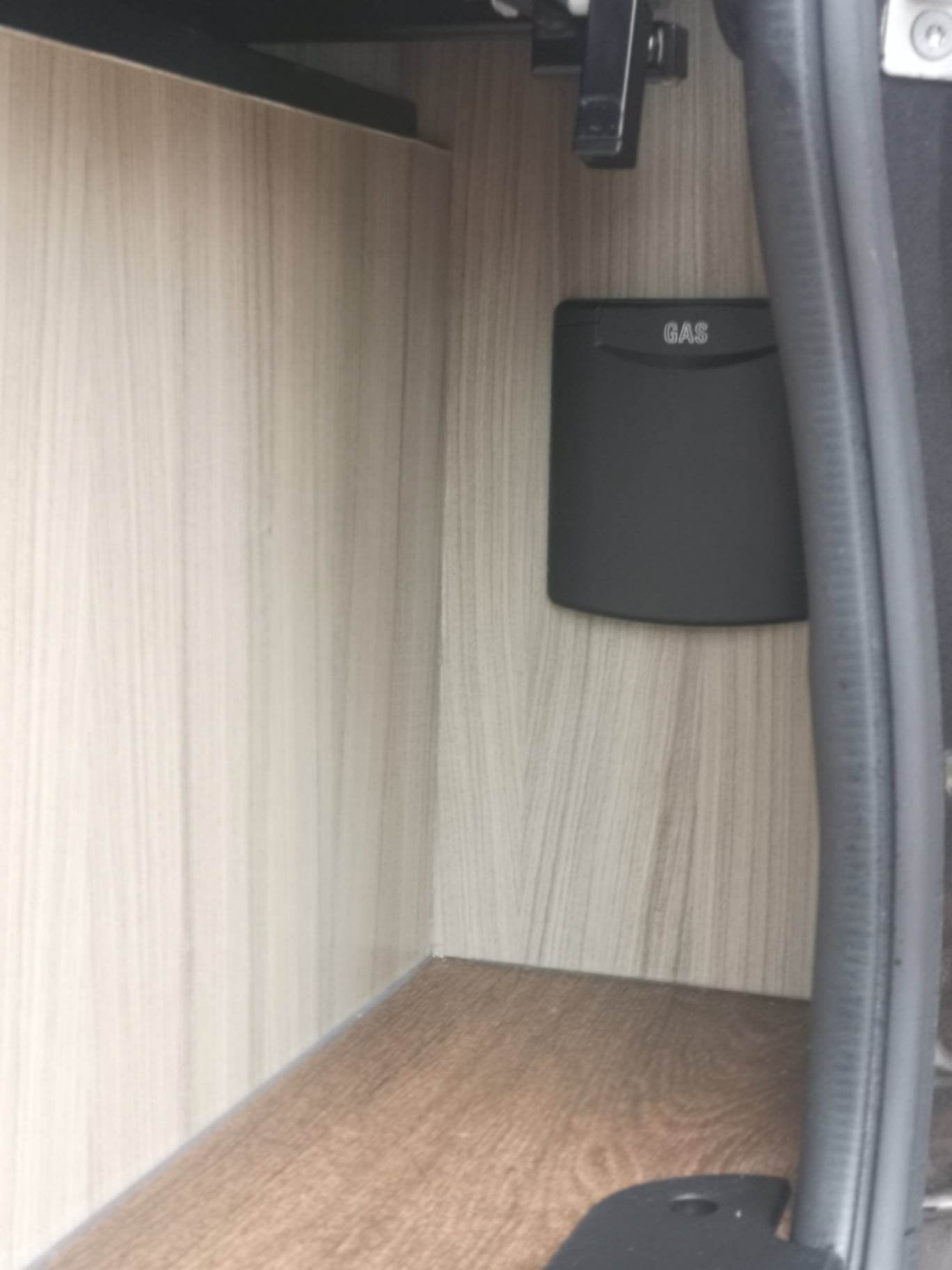 The 'Witley' Renault Trafic Sport with an automatic option by CCCAMPERS - cccampers.myshopify.com